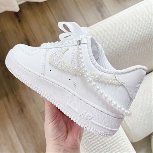 DETACHABLE CHAIN BRIDAL SNEAKER